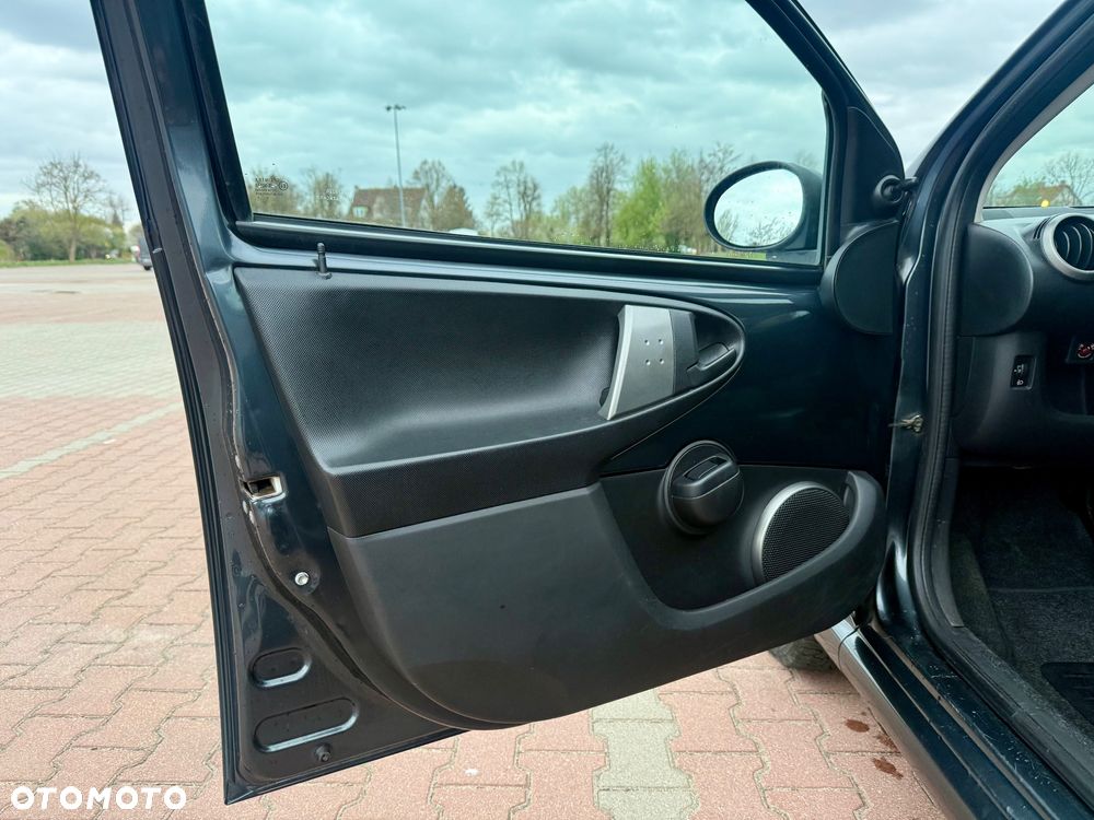 Toyota Aygo 1.0 VVT-i Luna MM A/C - 28