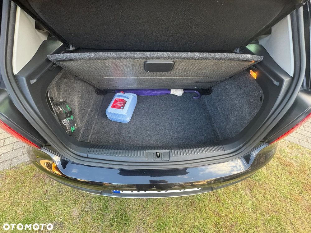 Volkswagen Polo Cross - 13