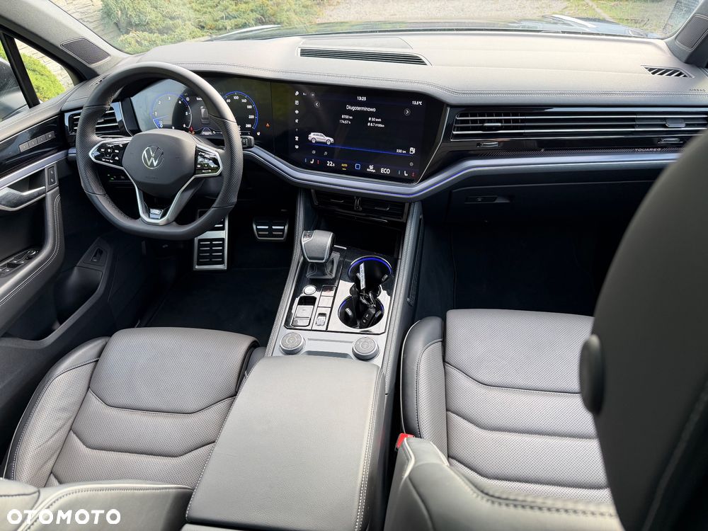 Volkswagen Touareg 3.0 V6 TDI SCR 4Motion Automatik R-Line - 28