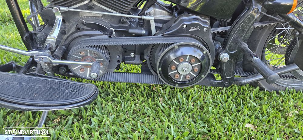 Harley-Davidson FLST Cross-Bones - 4