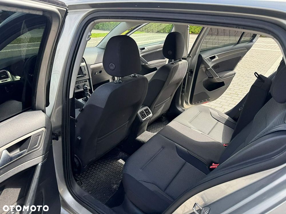Volkswagen Golf 1.6 TDI Comfortline - 22