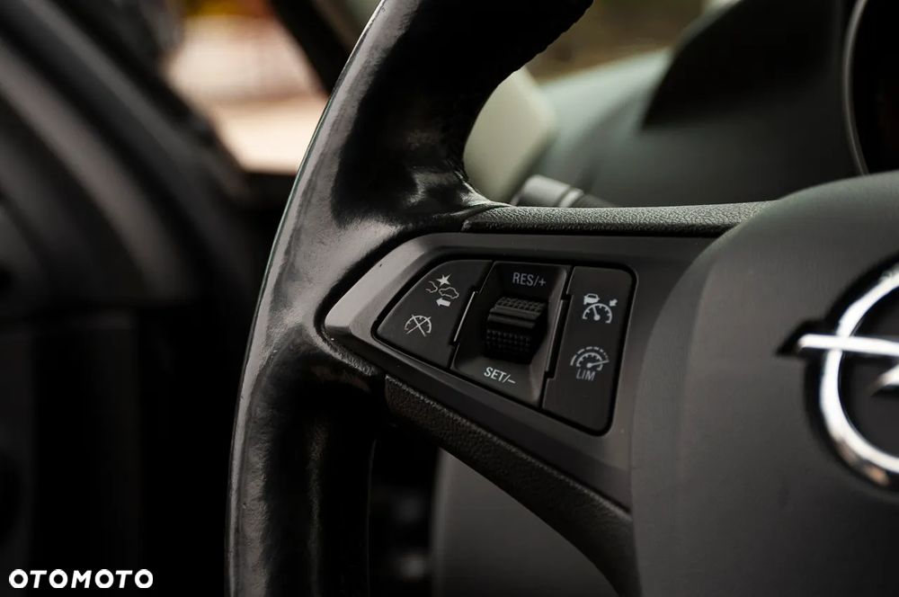 Używany Opel Zafira 2017 - 41 900 PLN, 169 478 km - Otomoto.pl