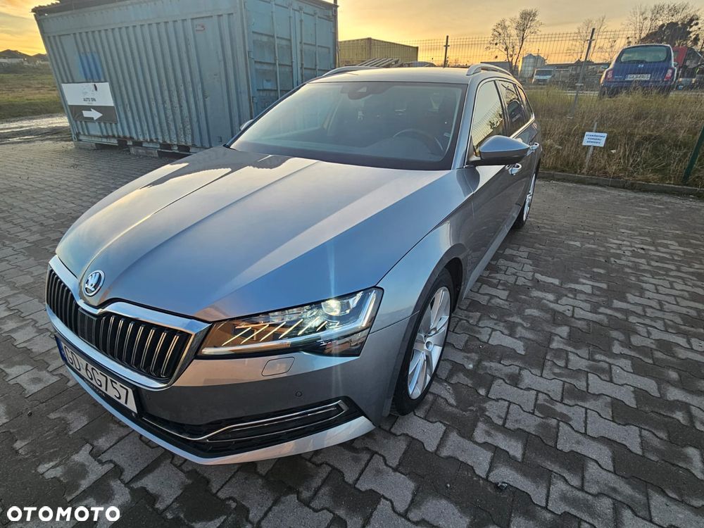 Skoda Superb 2.0 TDI Style DSG - 21