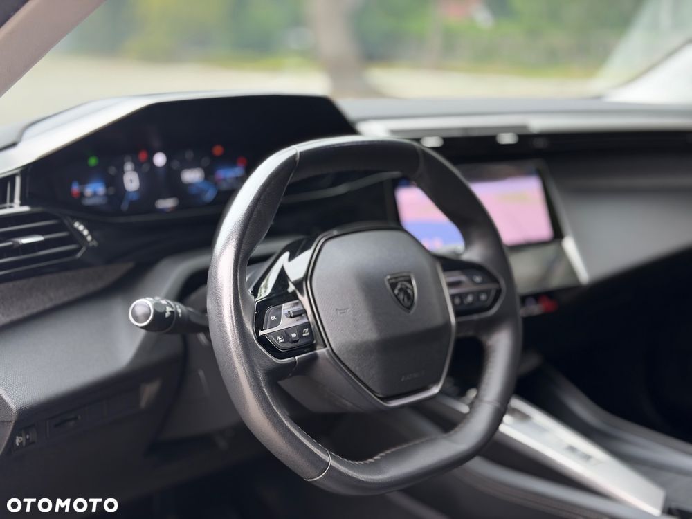 Peugeot 308 BlueHDi 130 EAT8 Allure - 6