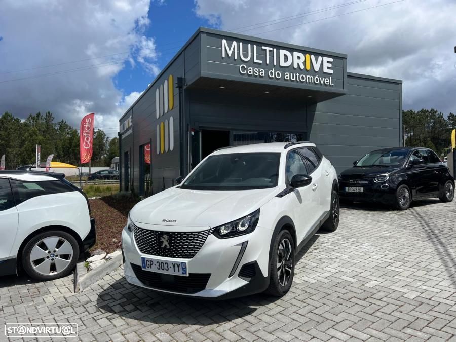 Peugeot e-2008 50 kWh SE Style - 1