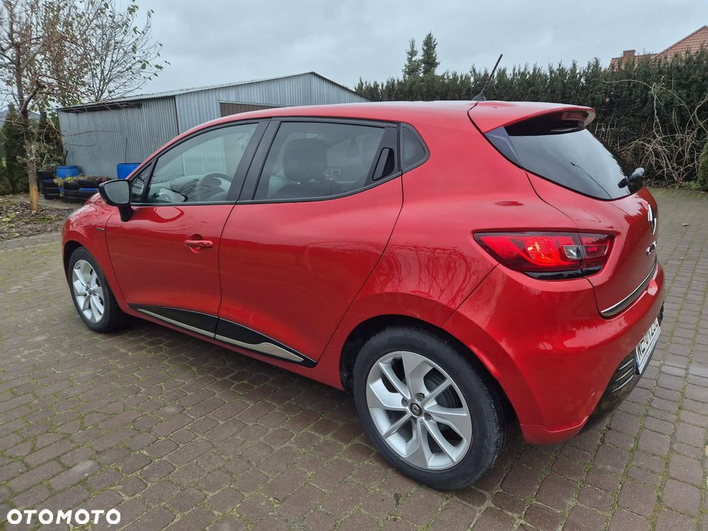 Renault Clio 1.2 16V Limited EU6 - 5