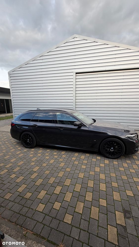 BMW Seria 5 520d xDrive mHEV M Sport sport - 3