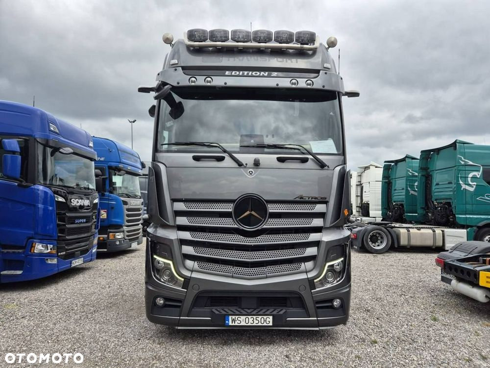 Mercedes-Benz actros - 2