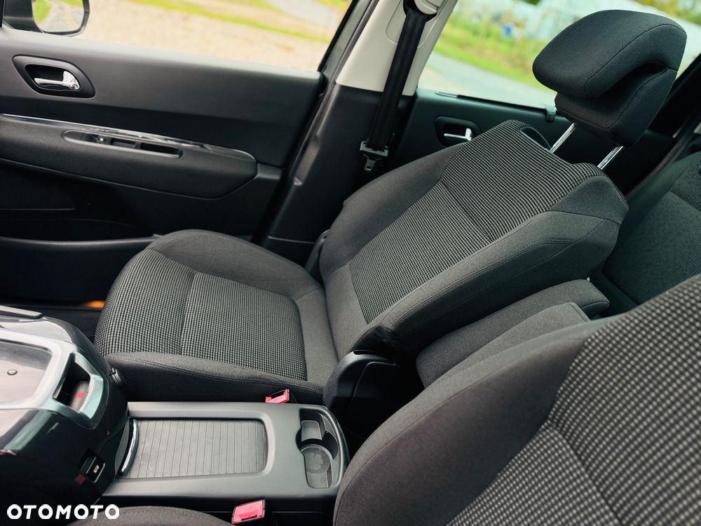 Peugeot 5008 1.6 e-HDi Active S&S 7os - 6