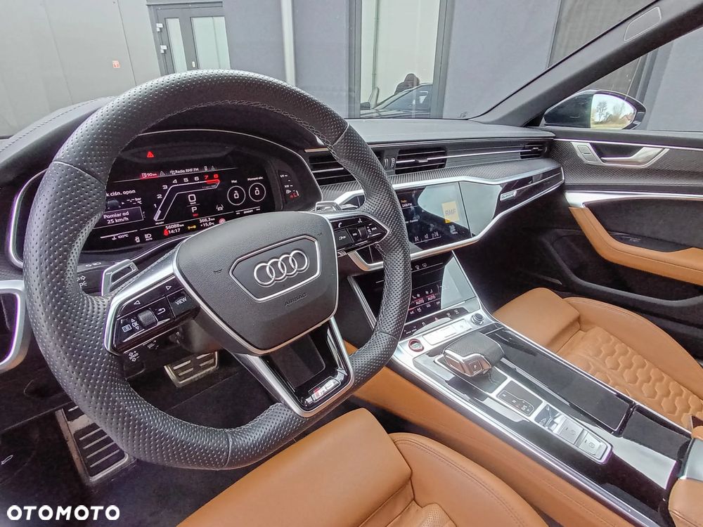 Audi RS6 Avant - 7