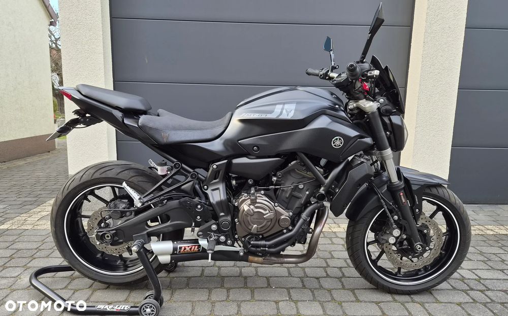 Yamaha MT - 5