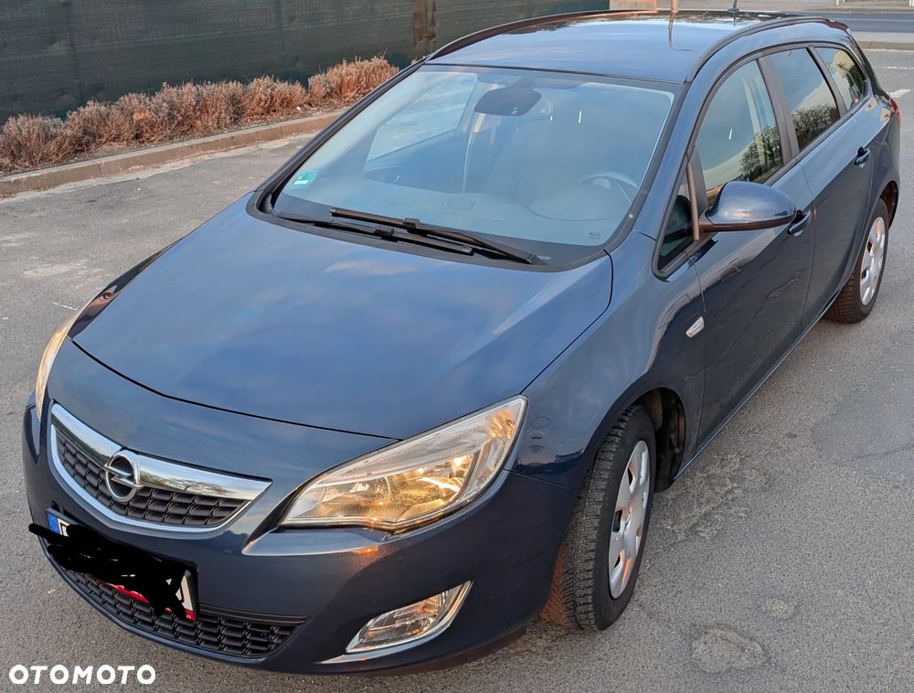 Opel Astra 1.7 CDTI DPF - 1