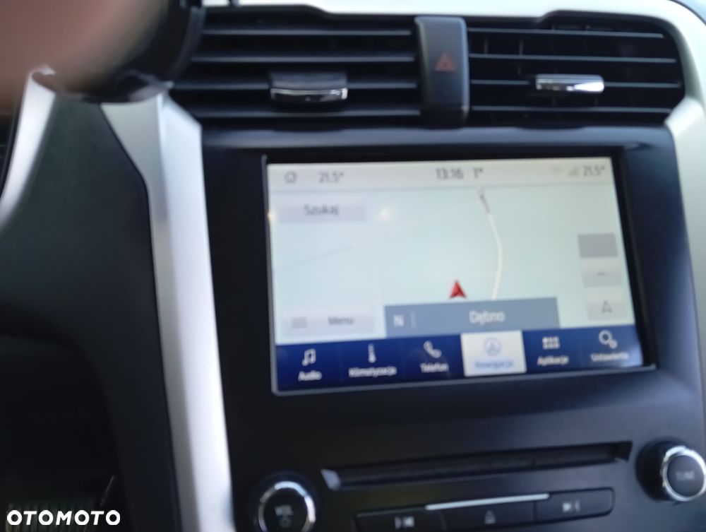 Ford Fusion - 19