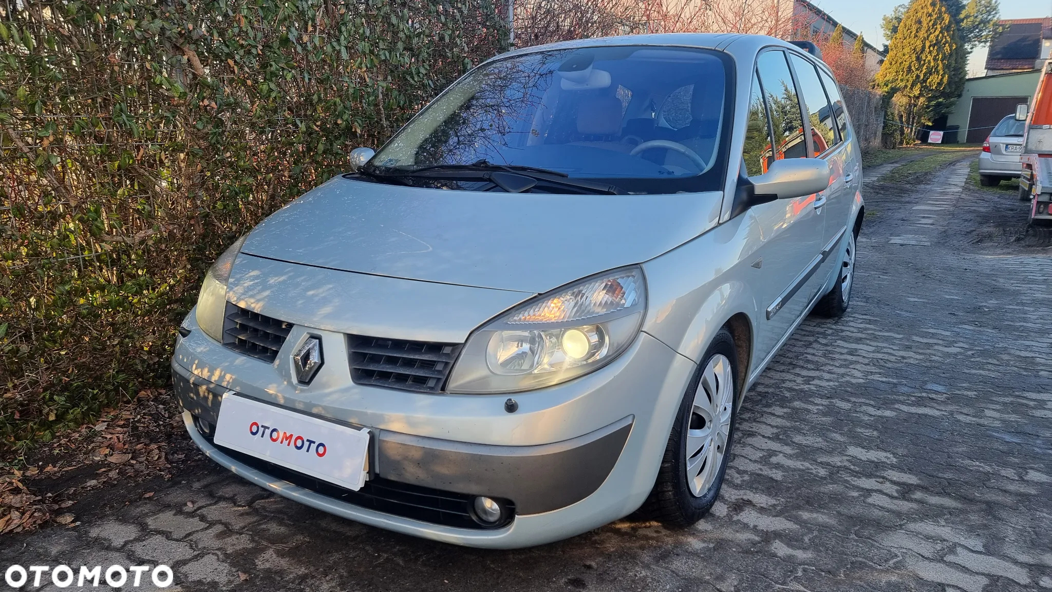 Renault Scenic - 4