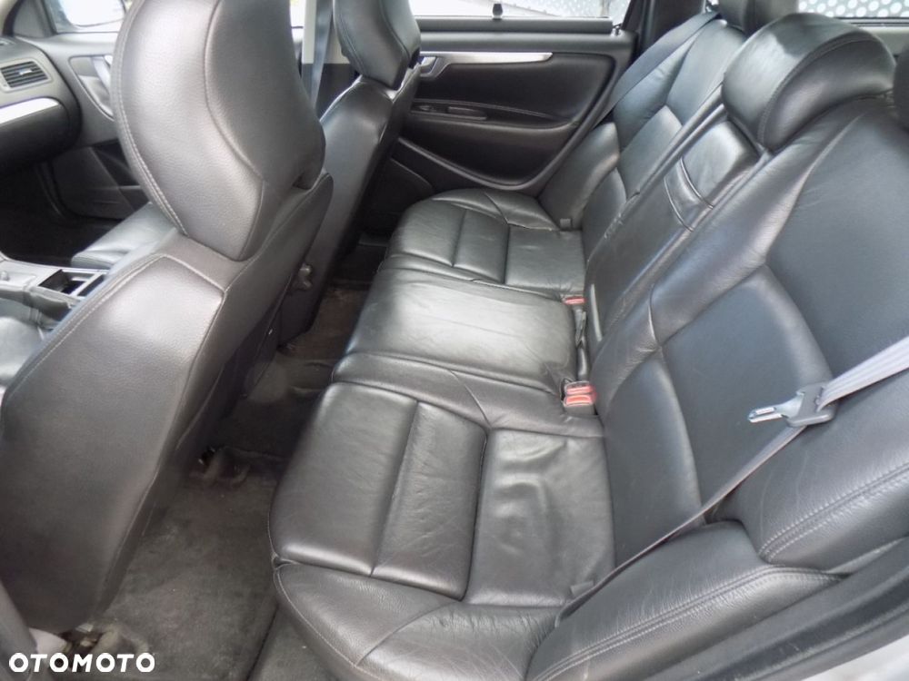 Volvo V70 - 8
