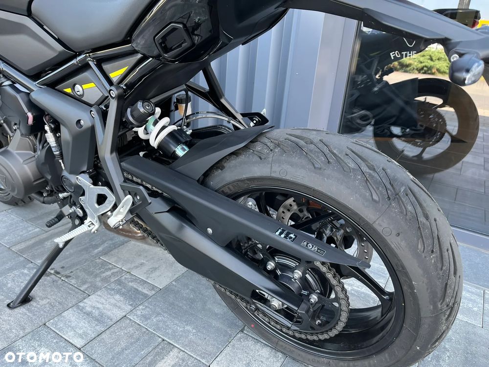 Triumph Tiger - 8