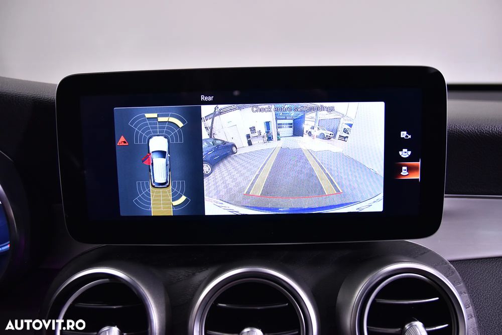 Mercedes-Benz GLC 300 d 4MATIC - 19