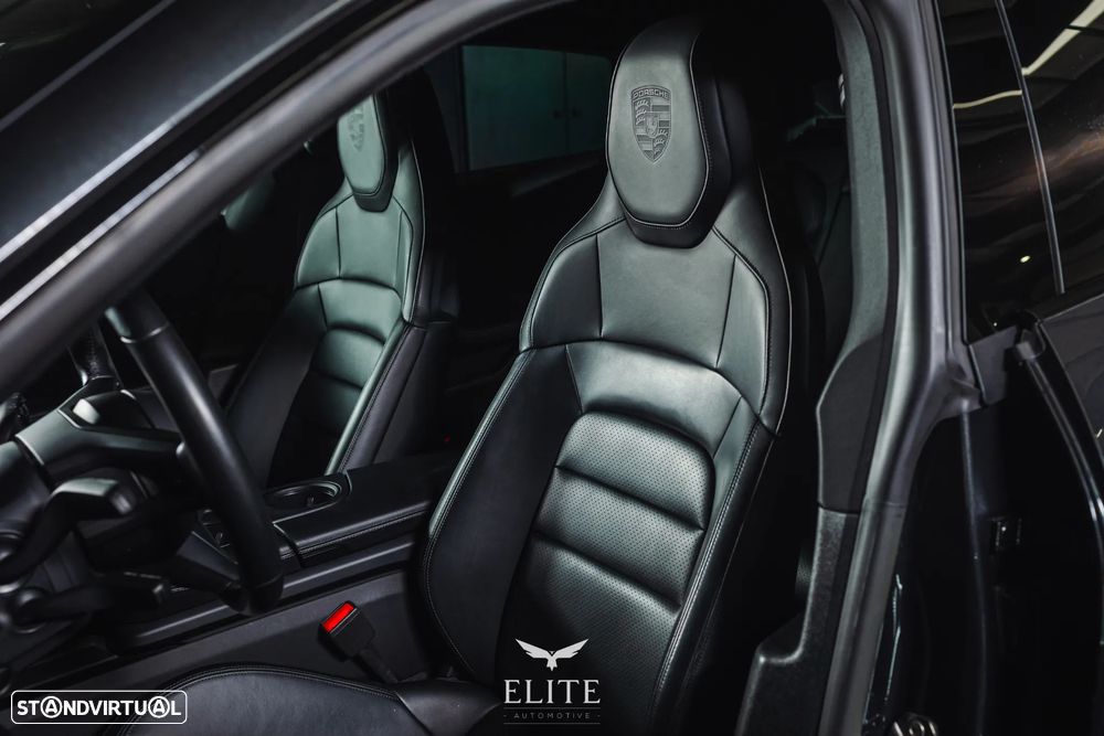 Porsche Taycan Sport Turismo Standard - 15