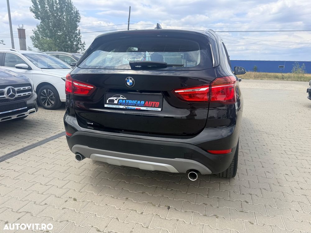 BMW X1 sDrive18d Aut. xLine - 3