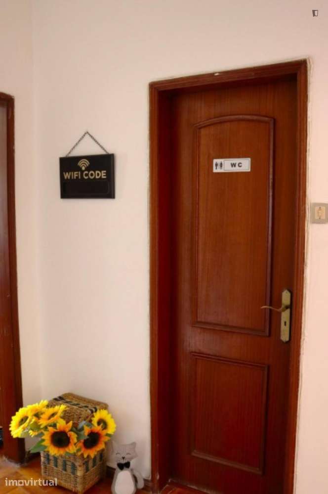Quarto - localizado em Amadora Lisbon - Grande imagem: 2/9