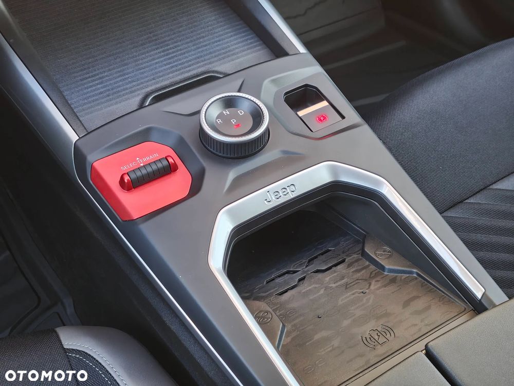 Jeep Compass 1.2 T3 mHEV First Edition FWD DCT - 16