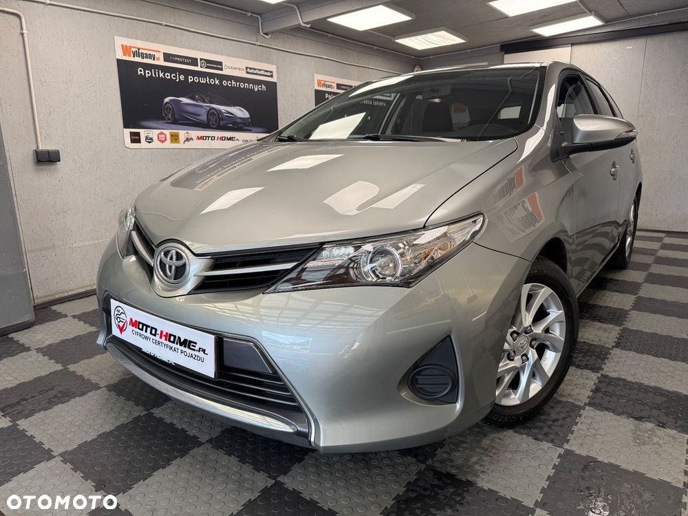 Toyota Auris - 3