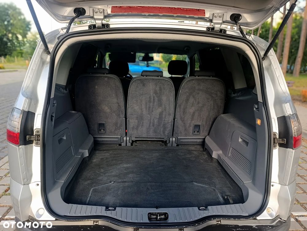 Ford S-Max - 18