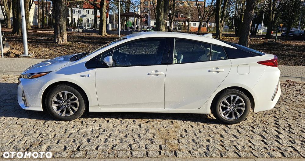 Toyota Prius 1.8 Hybrid Executive - 6