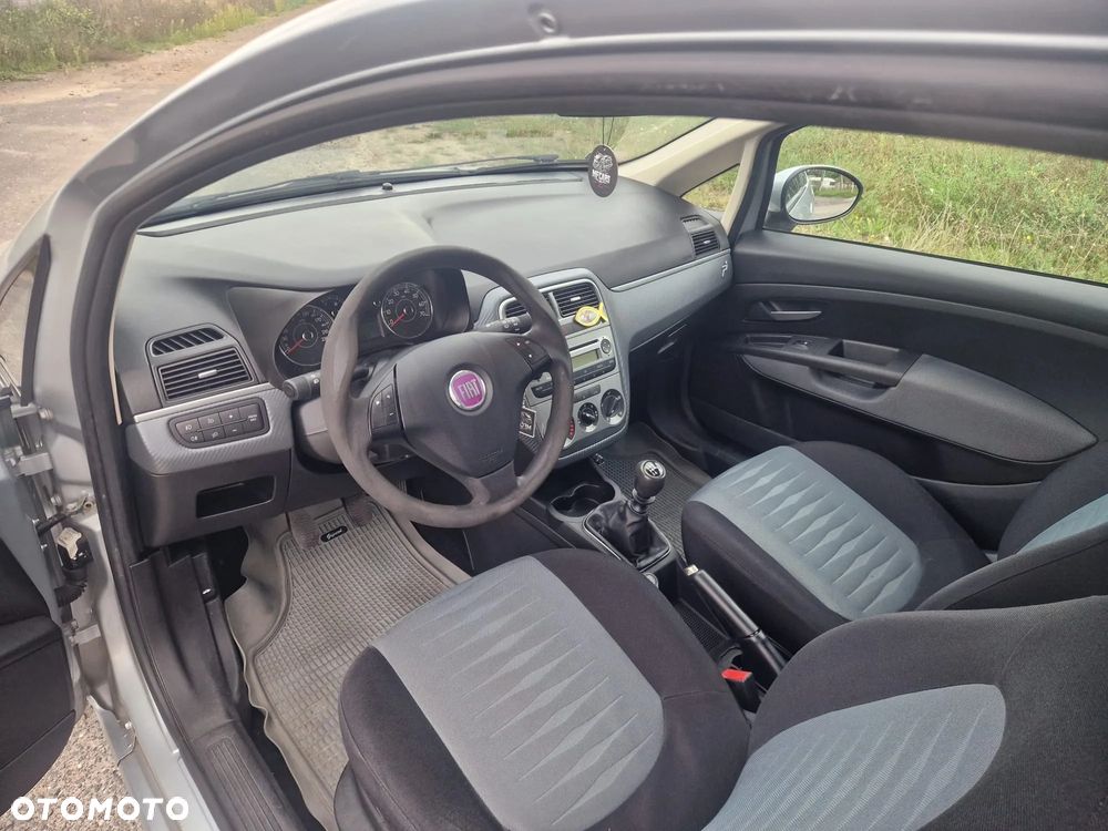 Fiat Grande Punto 1.4 8V Dynamic - 16