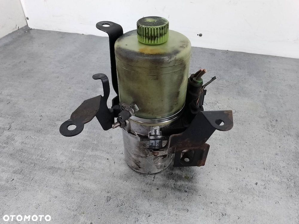 POMPA WSPOMAGANIA ELEKTRYCZNA SKODA FABIA II 601423051 6R0423156 1.2 HTP - 5