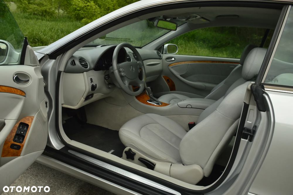 Mercedes-Benz CLK 320 Elegance - 10