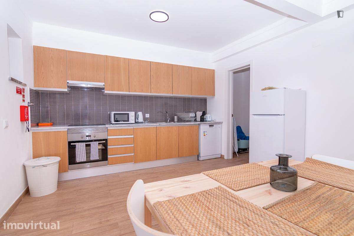 Apartamento com 3 quartos - localizado em Faro - Grande imagem: 2/24