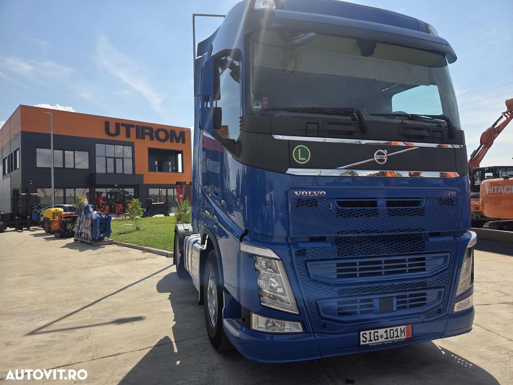 Volvo FH500, 2020, 535.000km, 2 rezervoare, ANV NOI, AUTOMATA, Clima STATIONARE, FRIGIDER, Aeropachet, rulata doar in GERMANIA, posibilitate leasing 4 ani, STARE FOARTE BUNA-PROMOTIE 46.900 EUR+Tva - 24