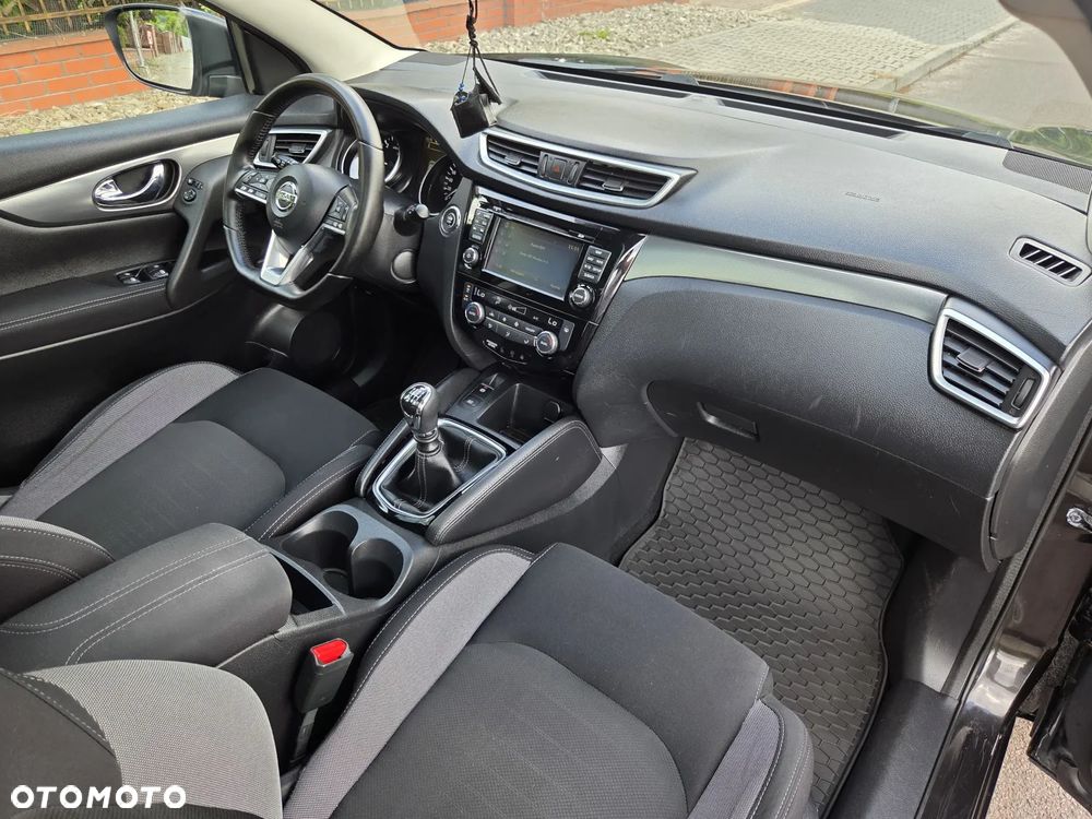 Nissan Qashqai 1.5 dCi N-Tec - 8