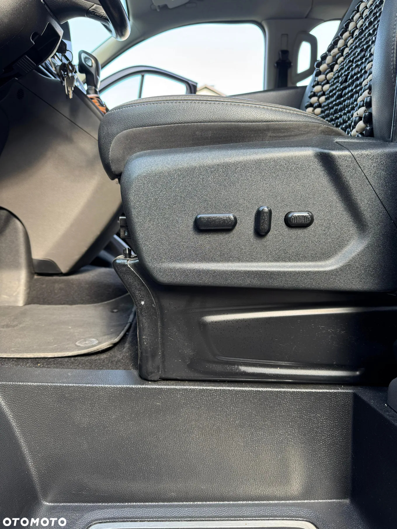 Ford Tourneo Custom - 13