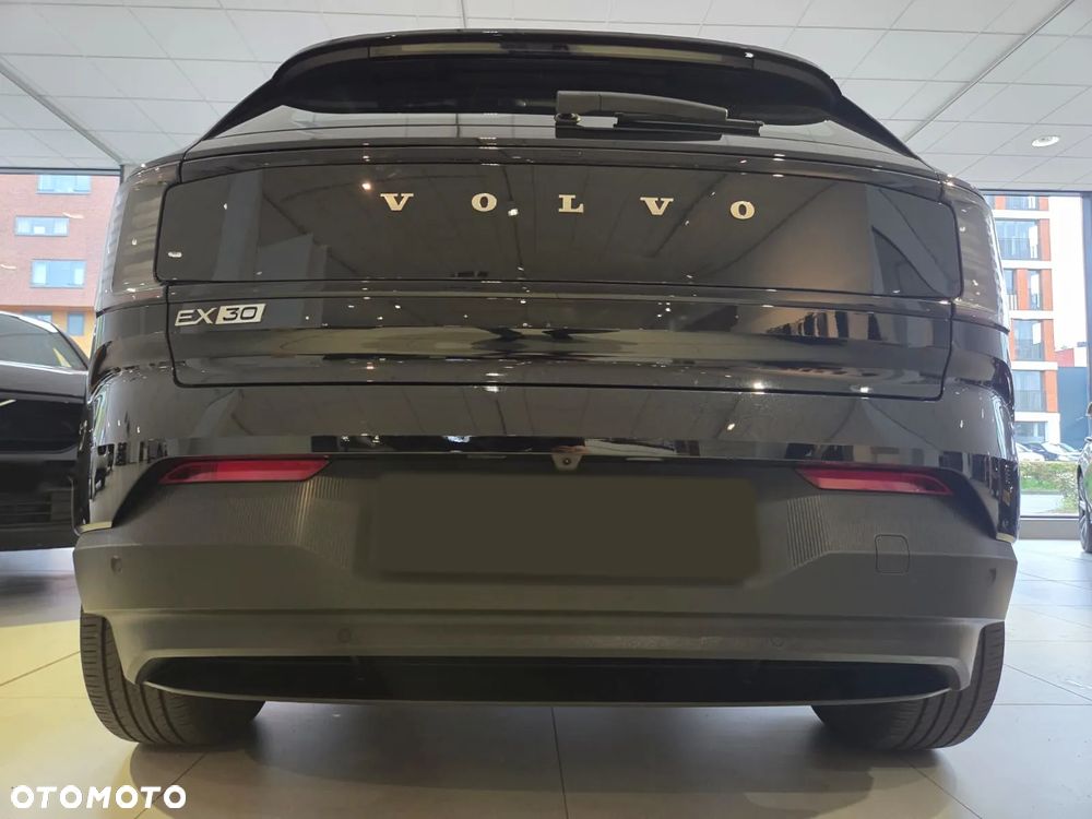 Volvo EX30 - 16