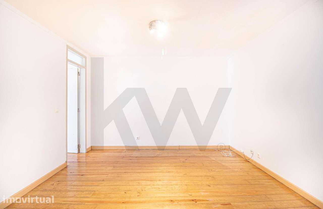 Apartamento T1+1 com Vista Deslumbrante para o Rio Tejo — Beato / Pich - Grande imagem: 5/26