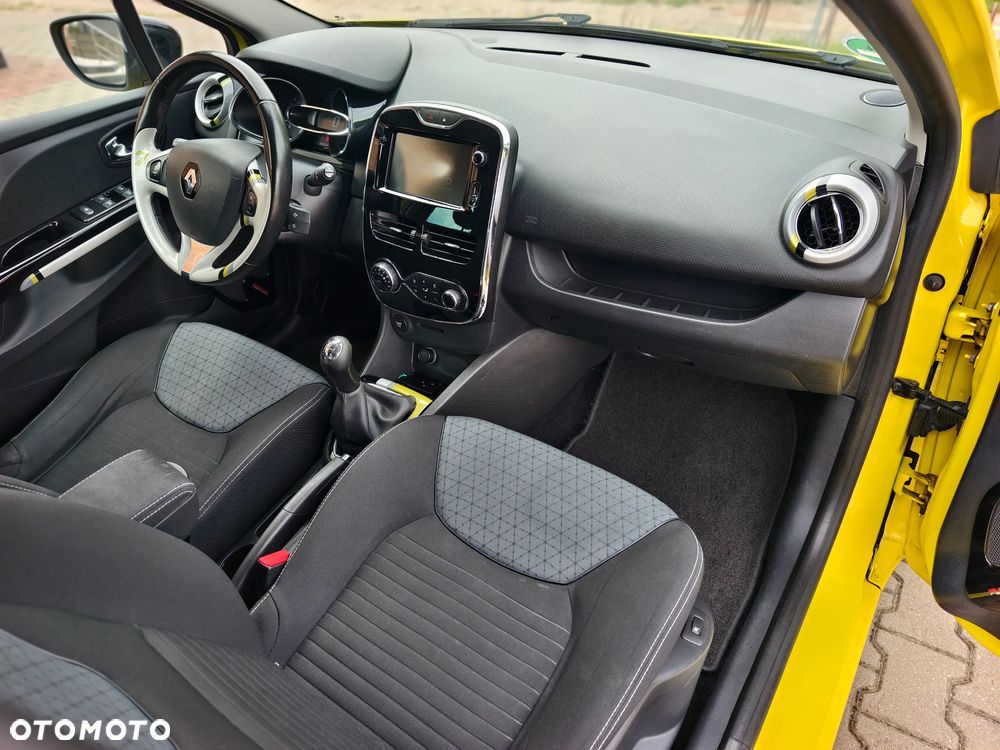 Renault Clio TCe 90 Start & Stop COLLECTION - 16