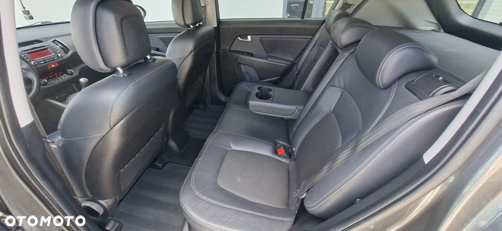 Kia Sportage 2.0 CVVT 2WD Attract - 22