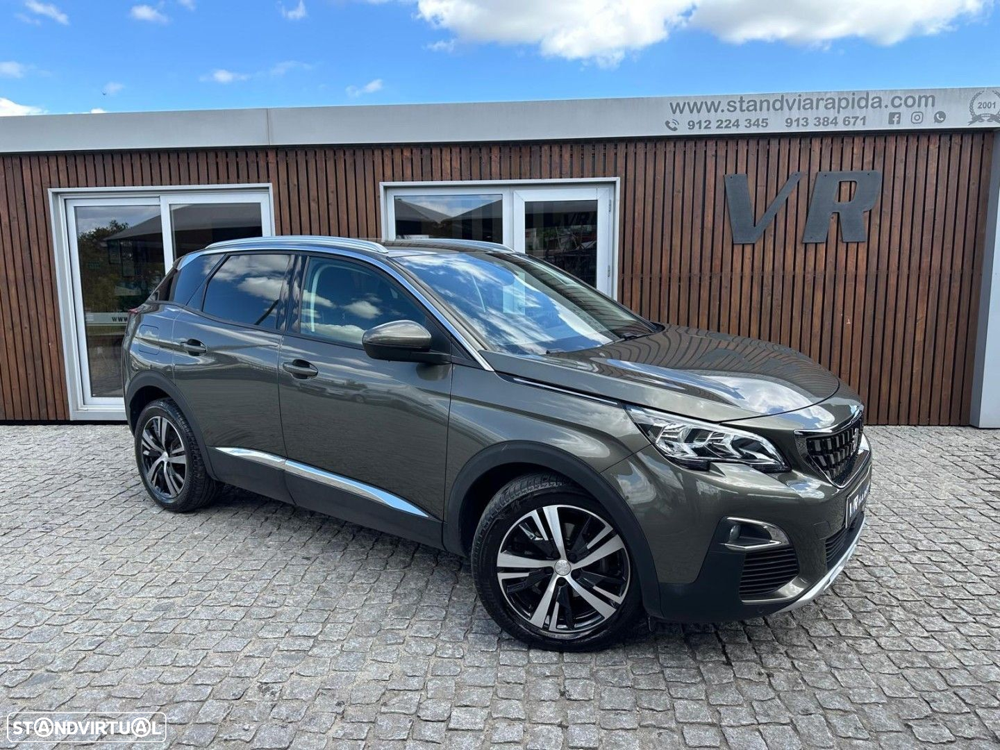 Peugeot 3008 1.5 BlueHDi Allure - 23