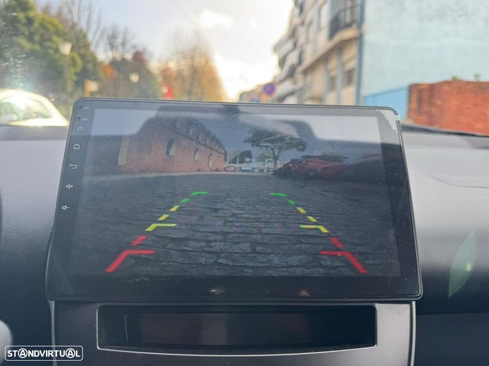 Toyota Aygo 1.0 + AC - 6