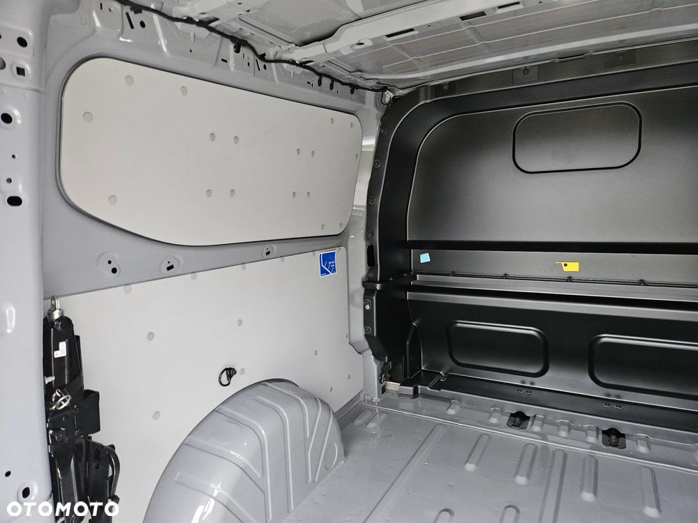 Volkswagen TRANSPORTER T7 EDITION DSG L2 Brygadowy - 36