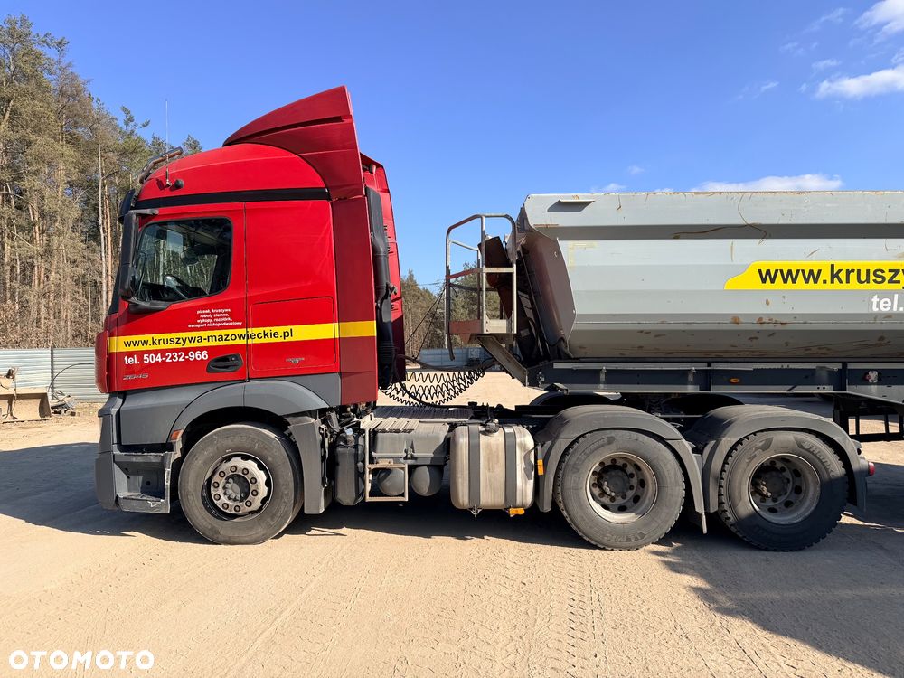 Mercedes-Benz Actros - 3