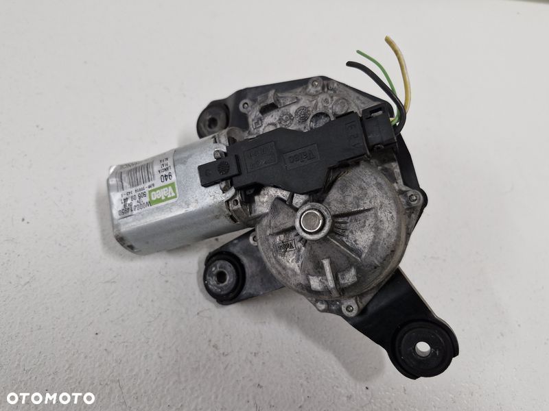 alfa romeo giulietta silniczek wycieraczki tył klapy bagażnika 50509441 - 4