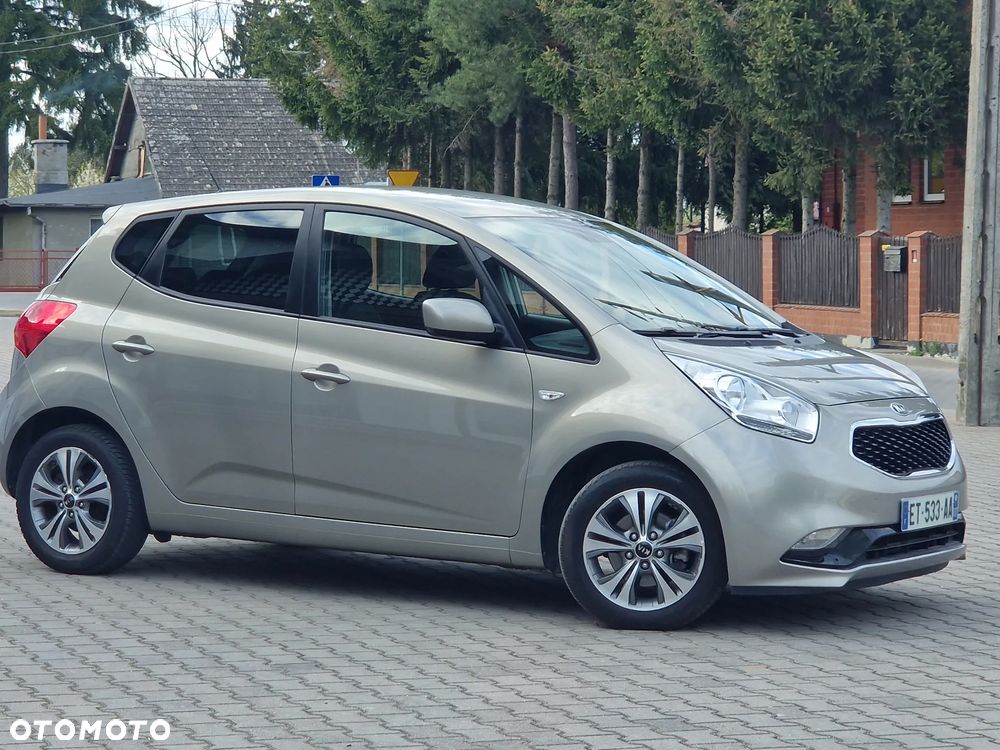 Kia Venga - 19