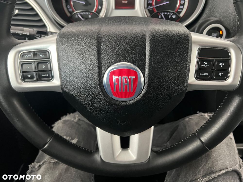Fiat Freemont 2.0 Multijet Lounge - 38