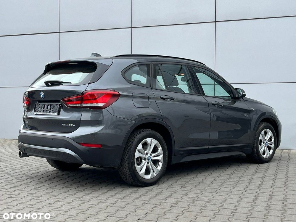 BMW X1 xDrive25e Advantage - 11