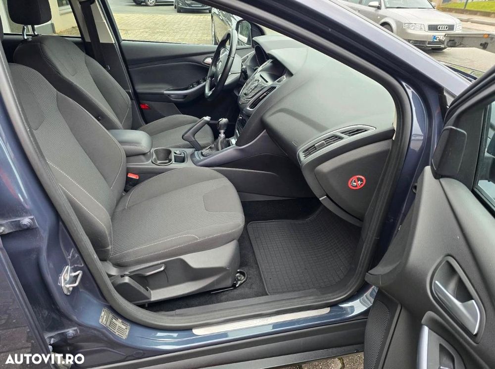 Ford Focus 1.6 TDCi DPF Start-Stopp-System Titanium - 4