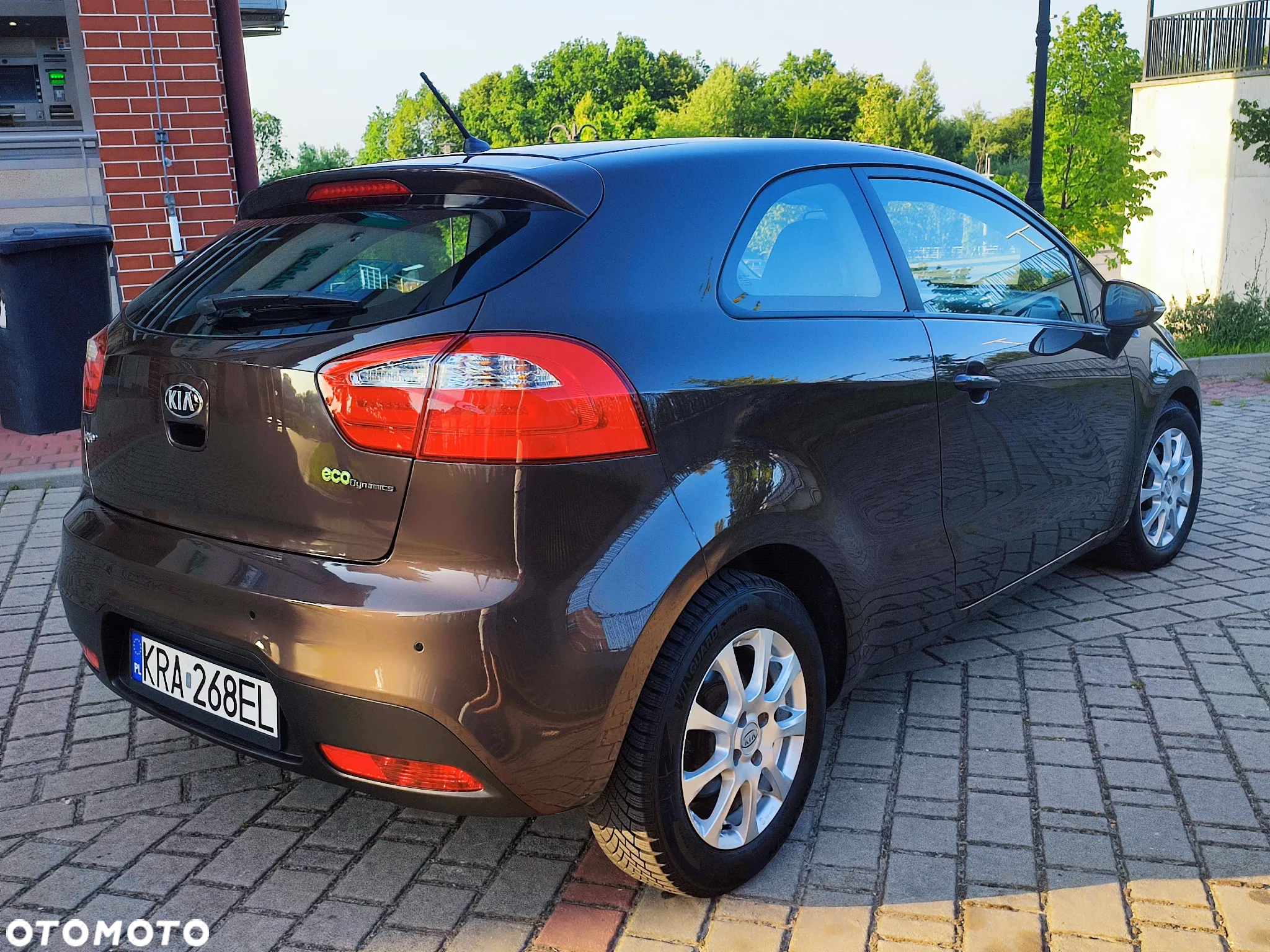 Kia Rio 1.4 Dream Team Edition - 17