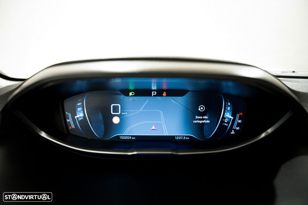 Peugeot 5008 1.2 PureTech Allure EAT8 - 17